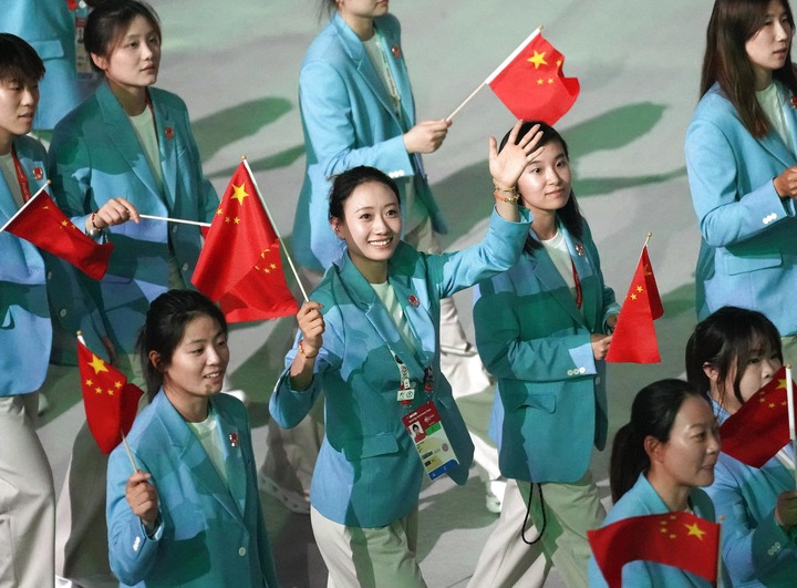 9月19日，中国体育代表团在开幕式上入场。新华社发（吕小炜 摄）