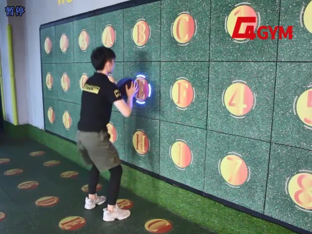 广州第四期07-光电持球转向深蹲 光电持球转向深蹲,